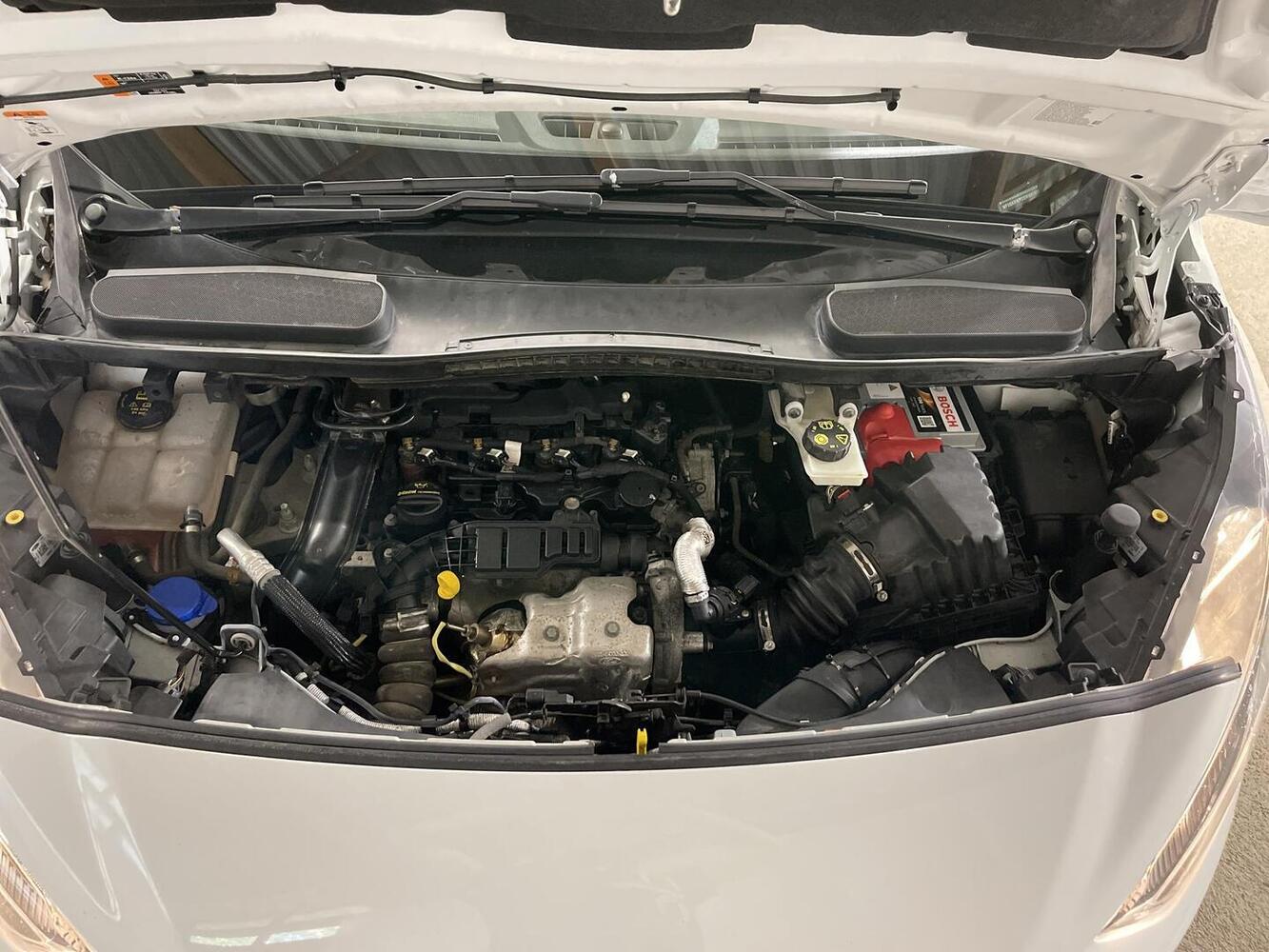 Ford Transit Connect vaihtoauto