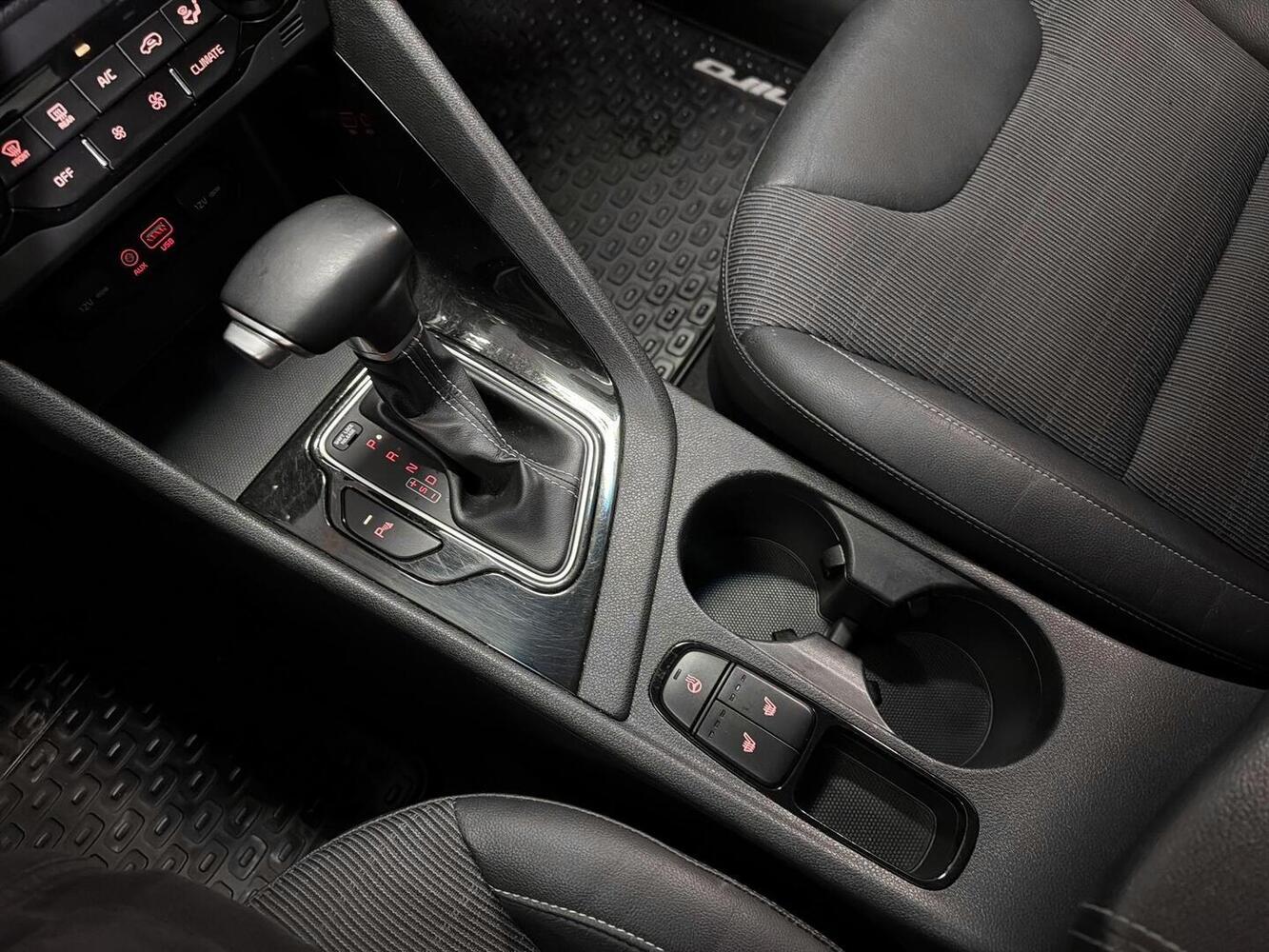 Kia Niro vaihtoauto