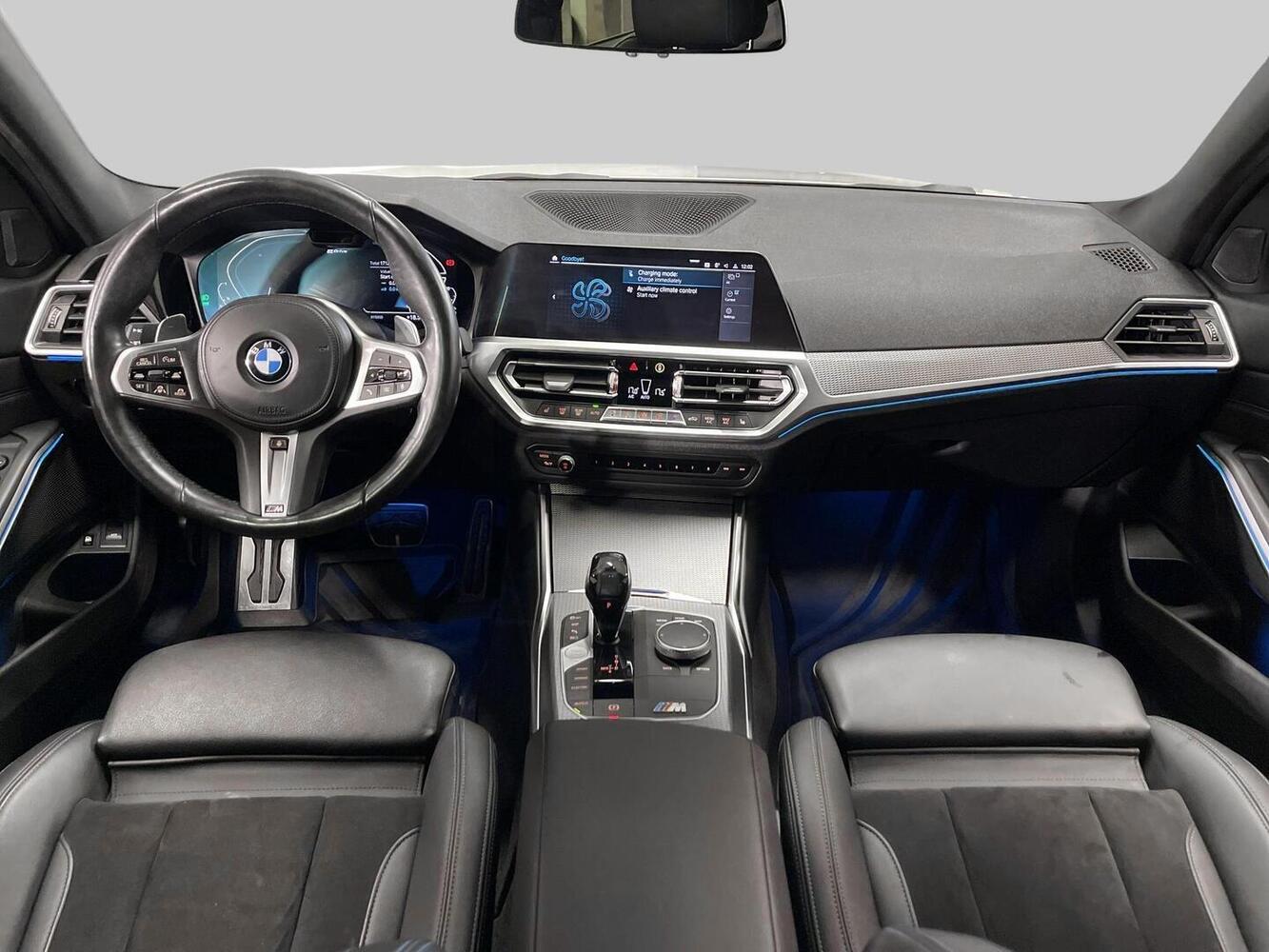 BMW 330 vaihtoauto