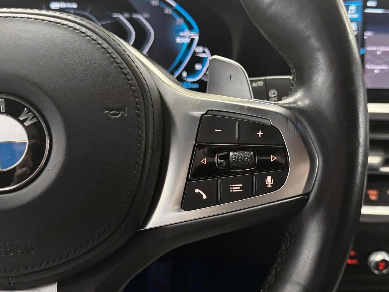 BMW 330 vaihtoauto