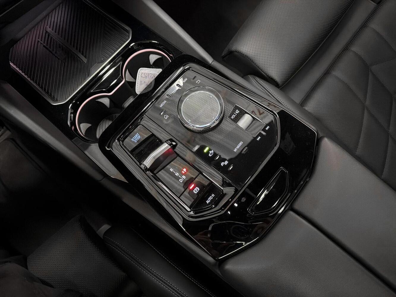 BMW i5 vaihtoauto