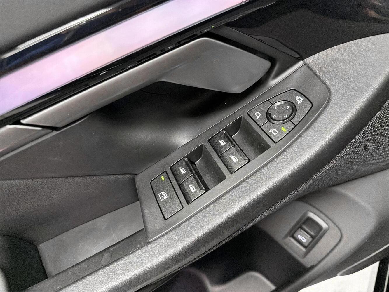 BMW i5 vaihtoauto