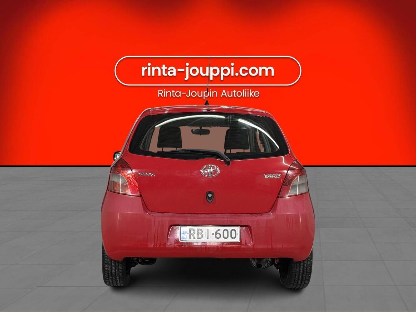 Toyota Yaris vaihtoauto