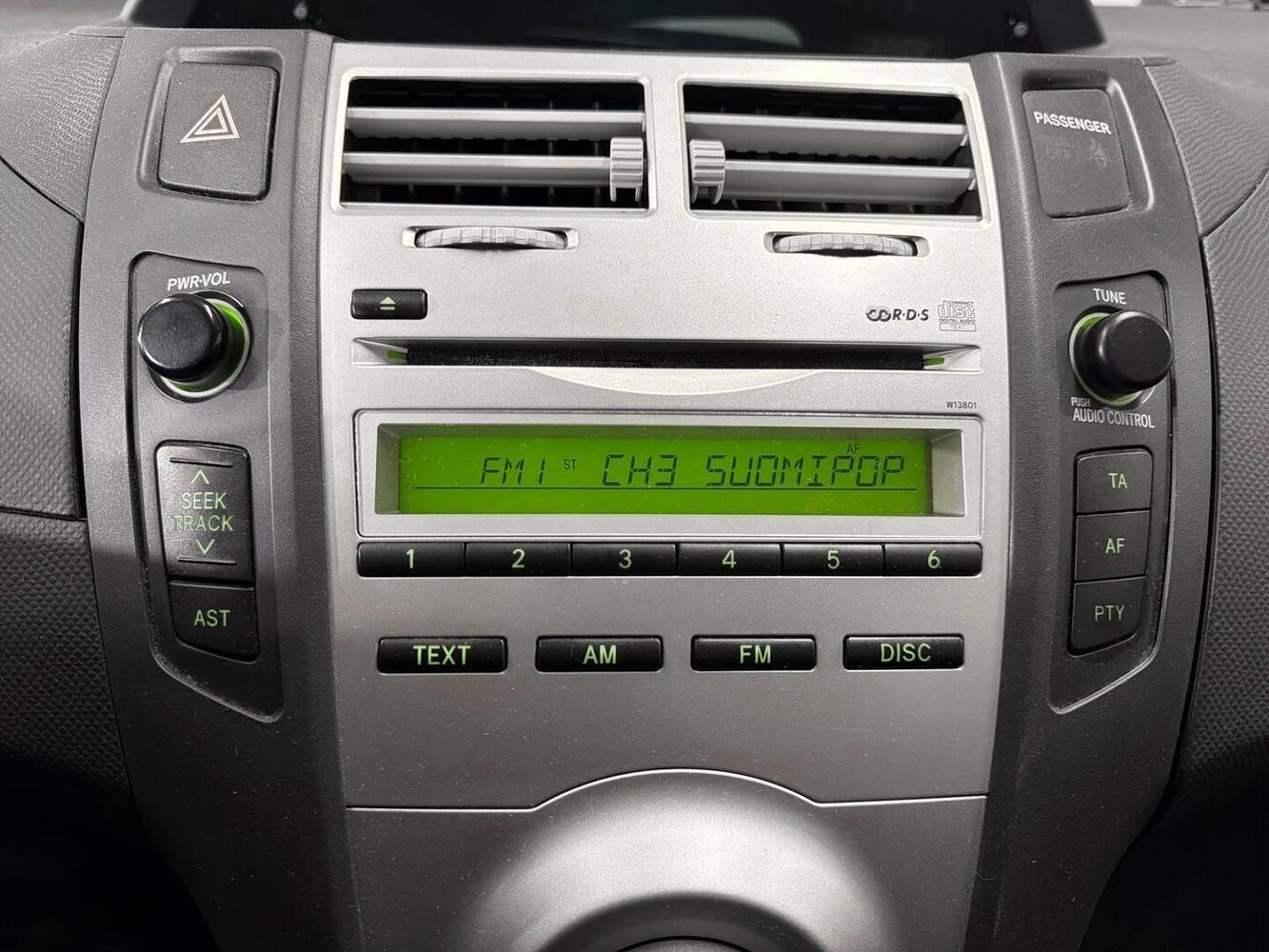 Toyota Yaris vaihtoauto