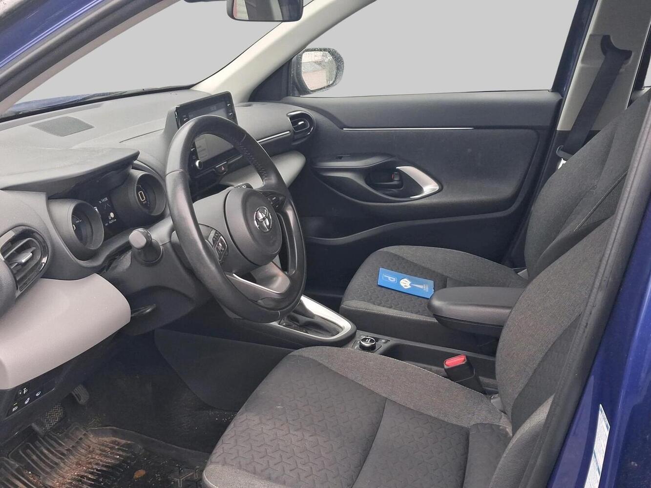 Toyota Yaris Cross vaihtoauto