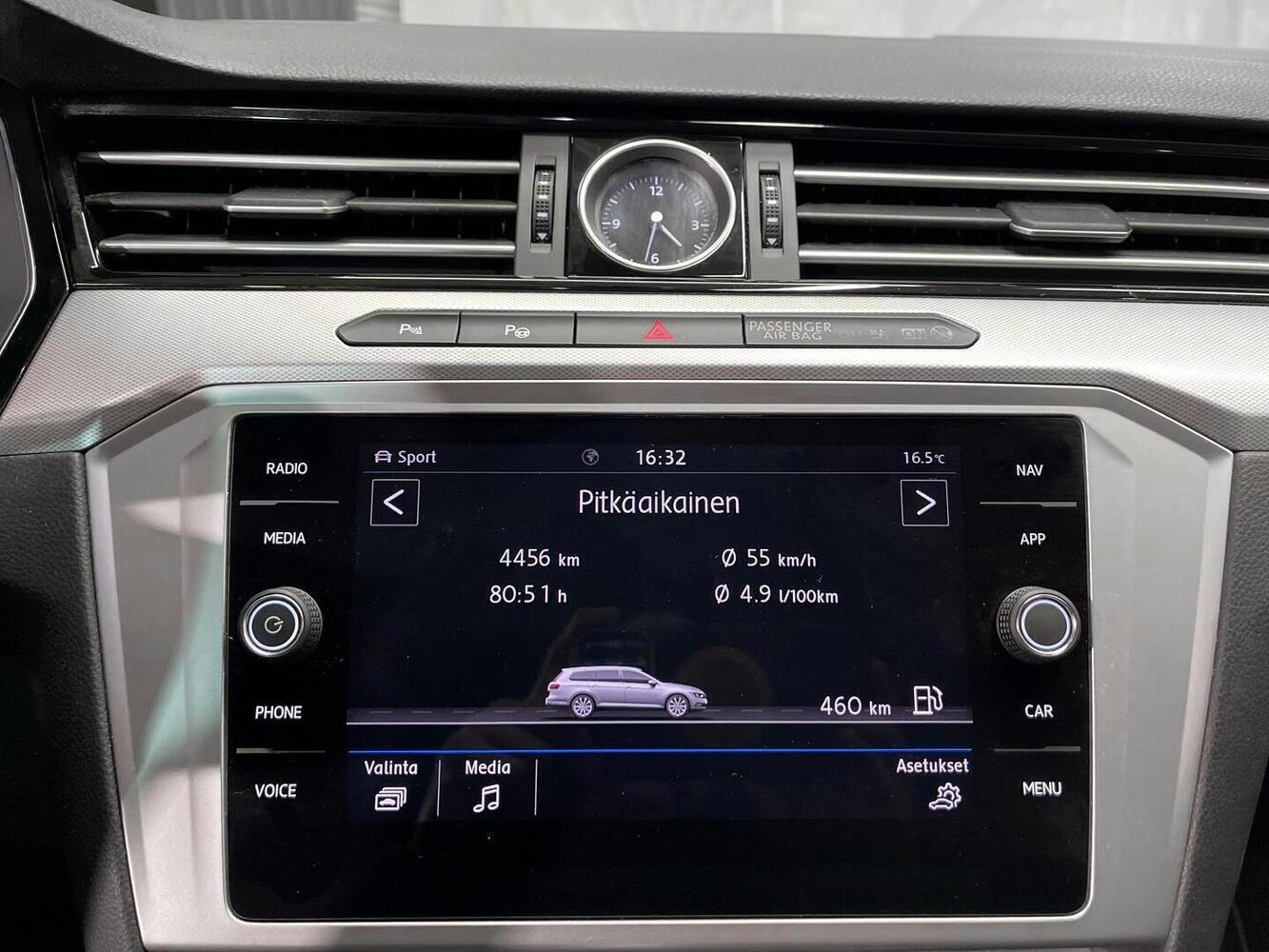 Volkswagen Passat vaihtoauto