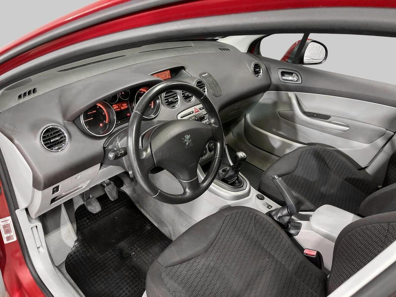 Peugeot 308 vaihtoauto