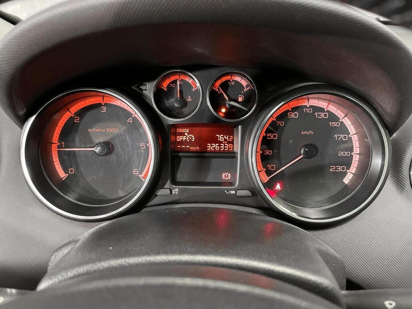 Peugeot 308 vaihtoauto