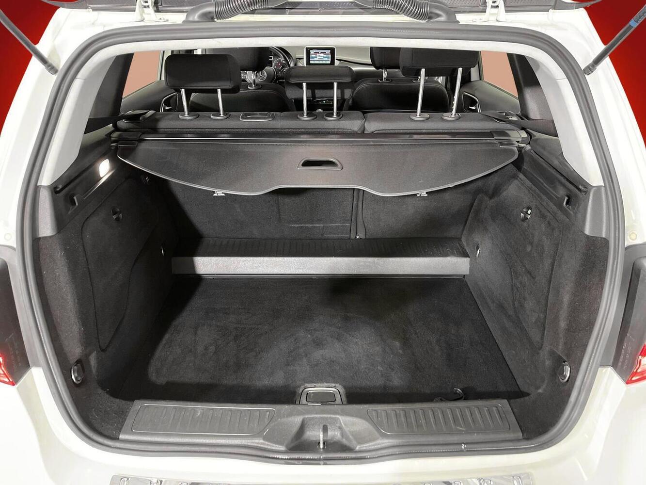 Mercedes-Benz B vaihtoauto