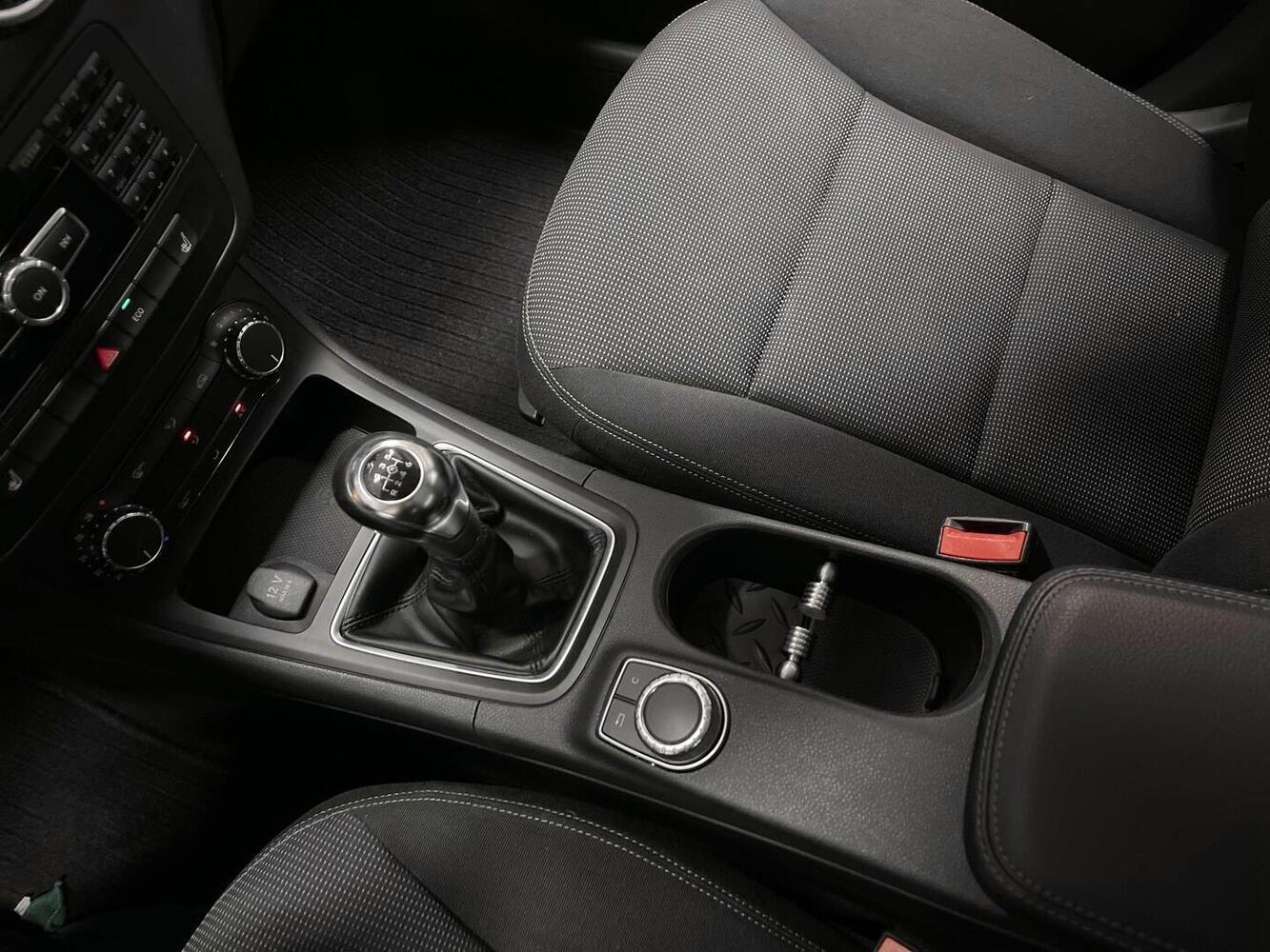 Mercedes-Benz B vaihtoauto