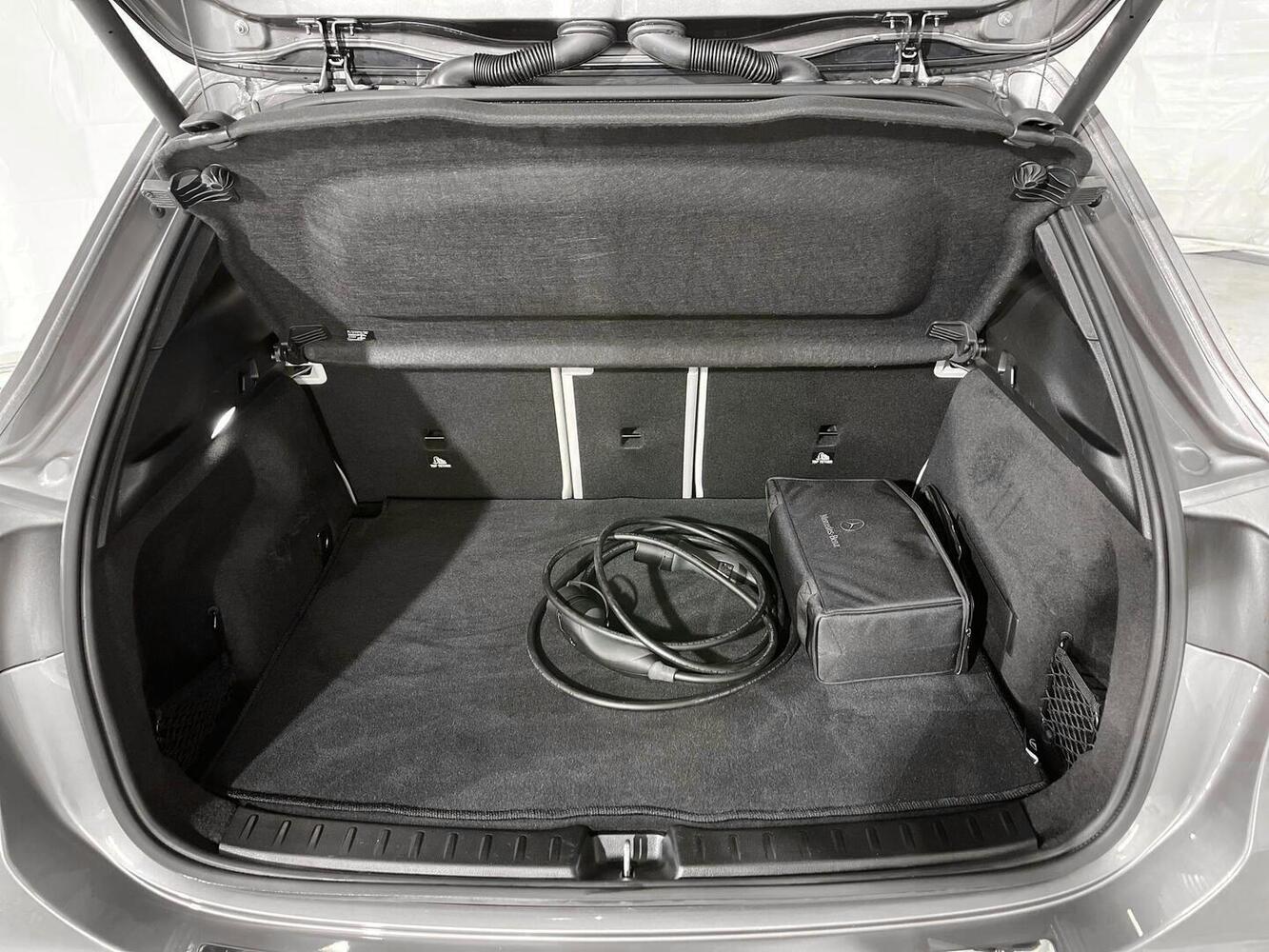 Mercedes-Benz EQA vaihtoauto