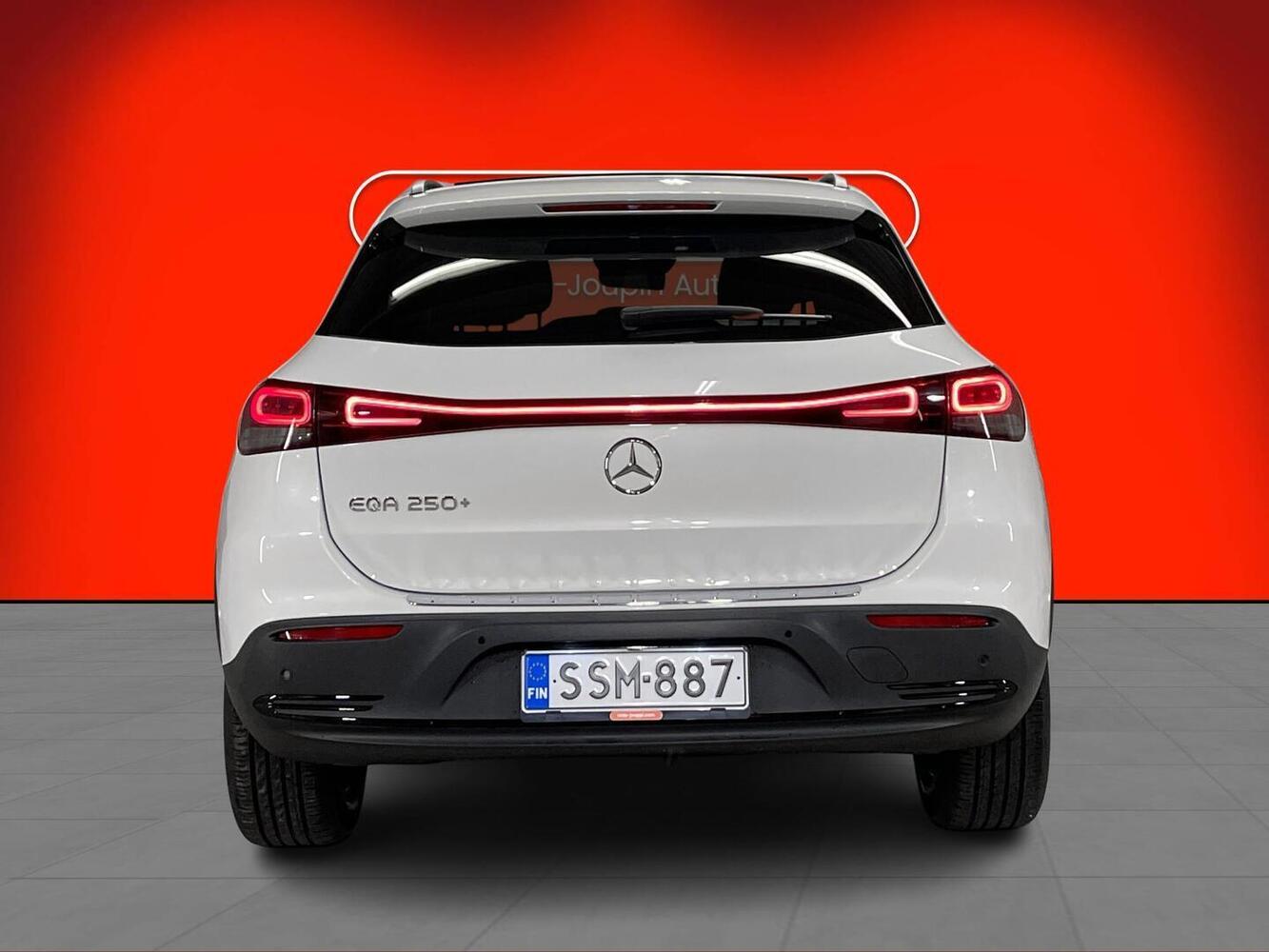 Mercedes-Benz EQA vaihtoauto
