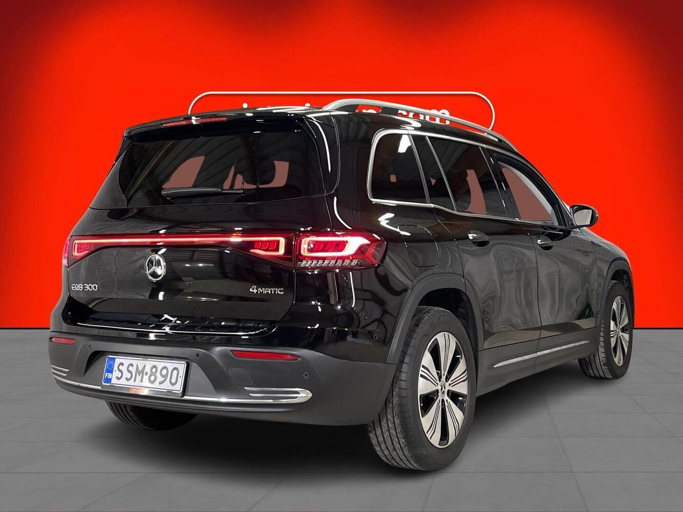 Mercedes-Benz EQB vaihtoauto