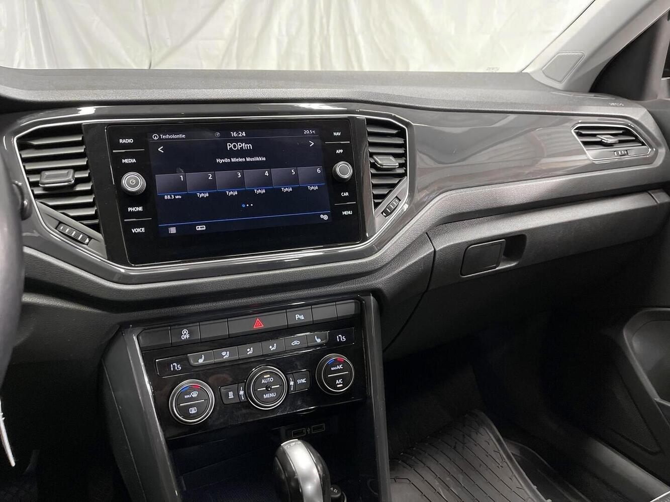 Volkswagen T-Roc vaihtoauto