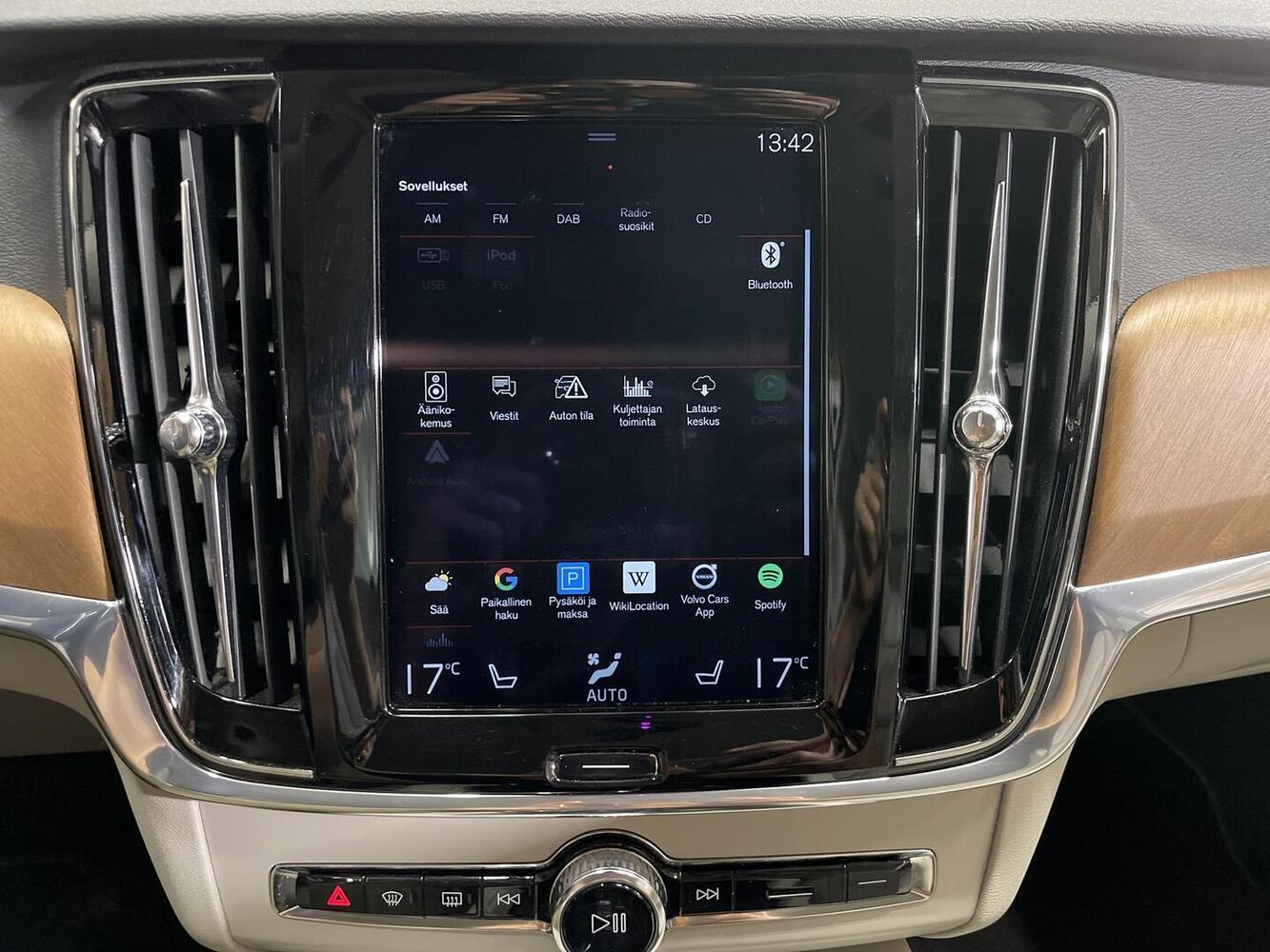 Volvo V90 vaihtoauto