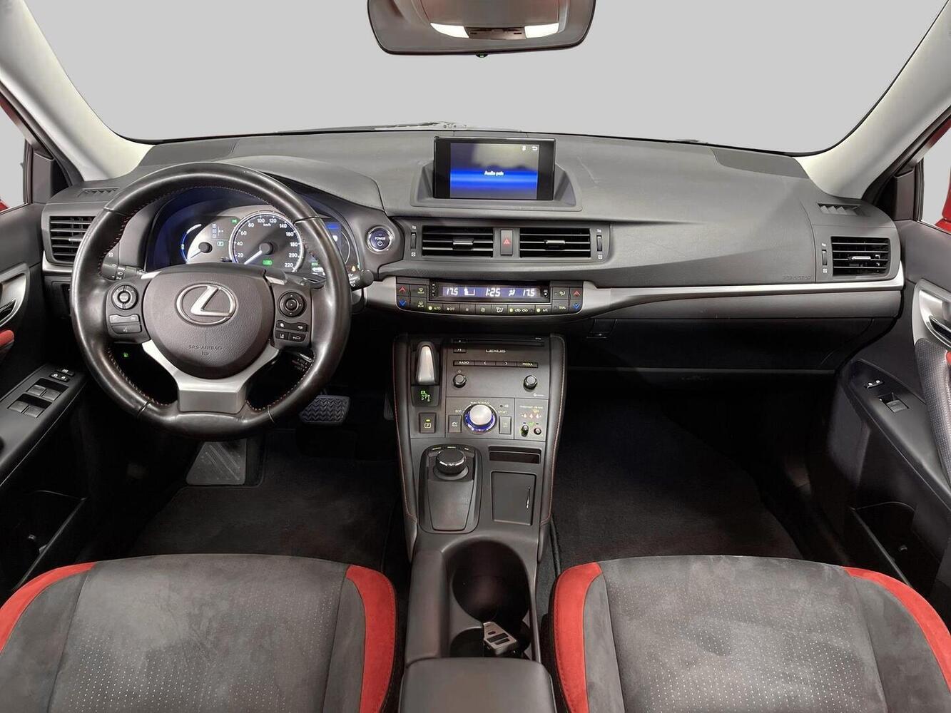 Lexus CT vaihtoauto