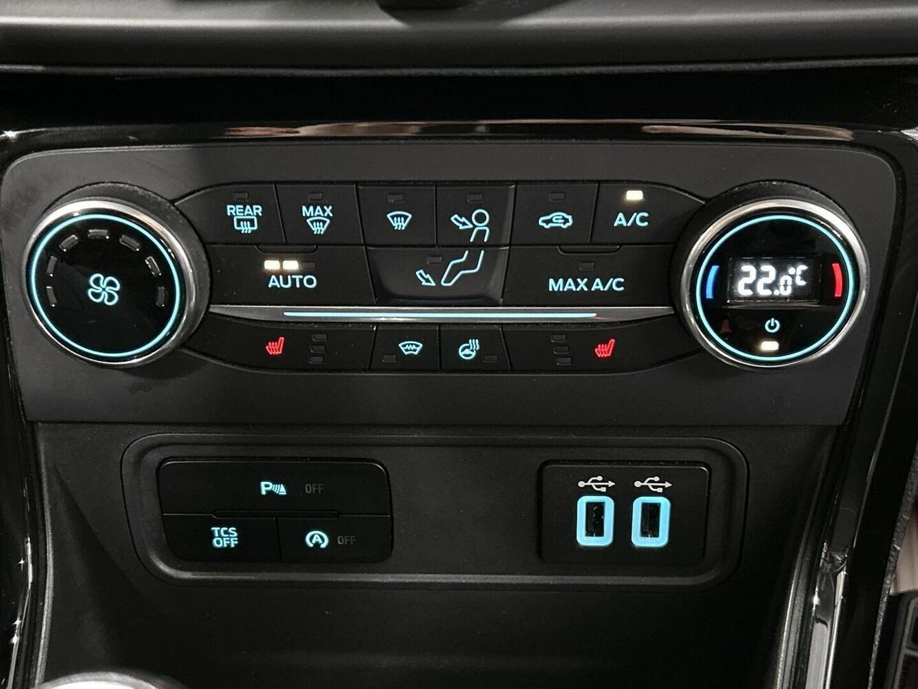 Ford Ecosport vaihtoauto