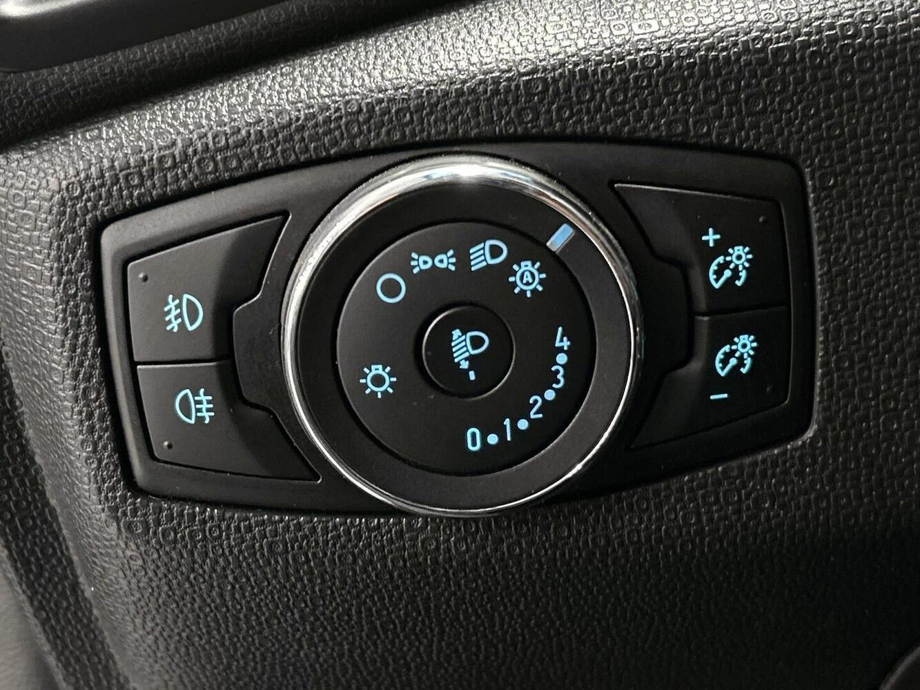 Ford Ecosport vaihtoauto