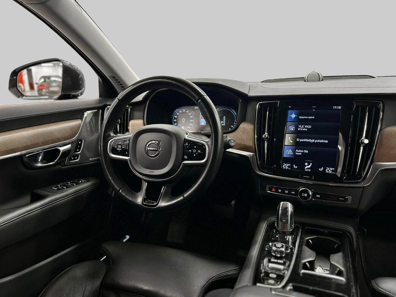 Volvo V90 vaihtoauto