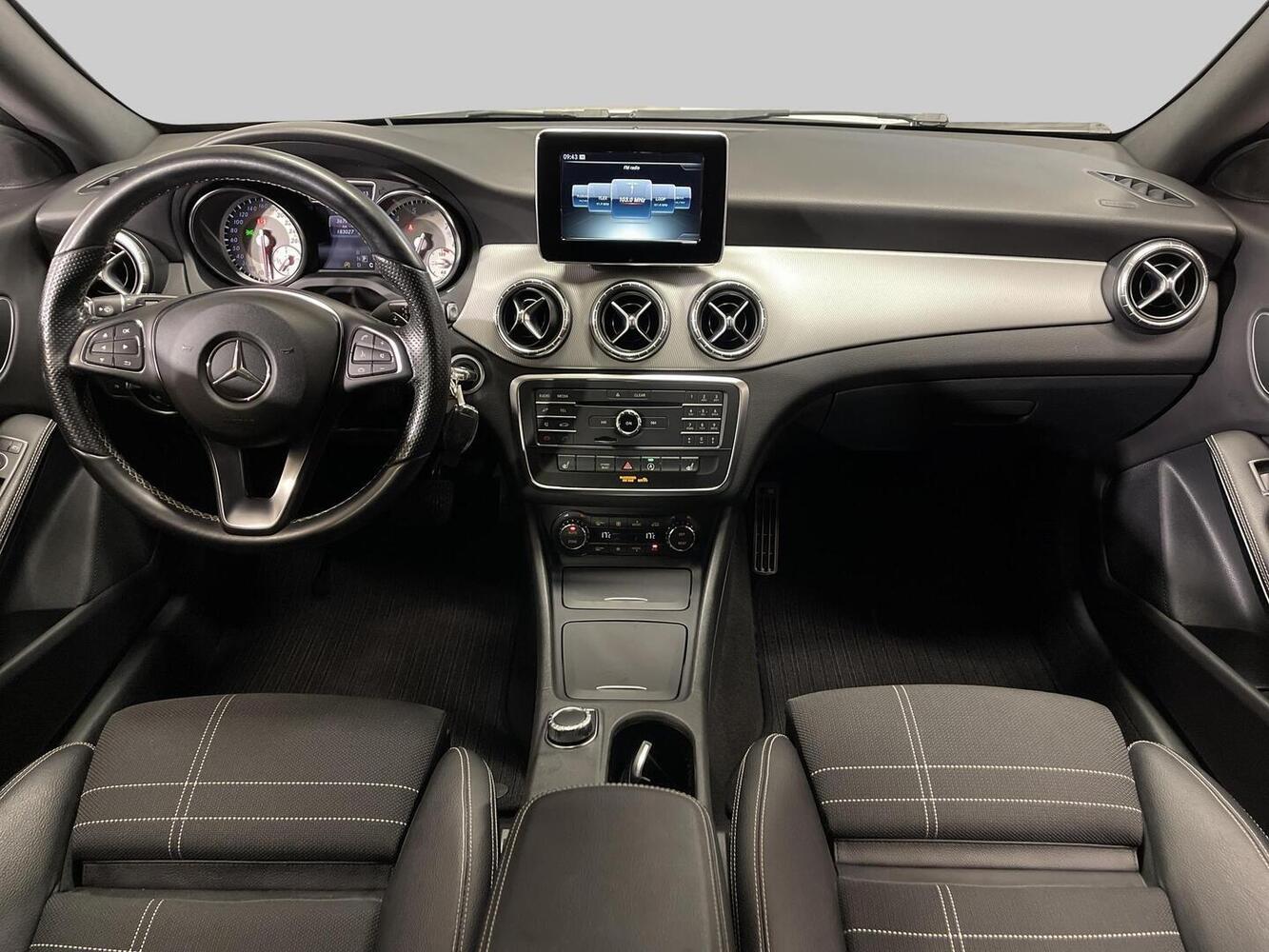 Mercedes-Benz CLA-sarja vaihtoauto