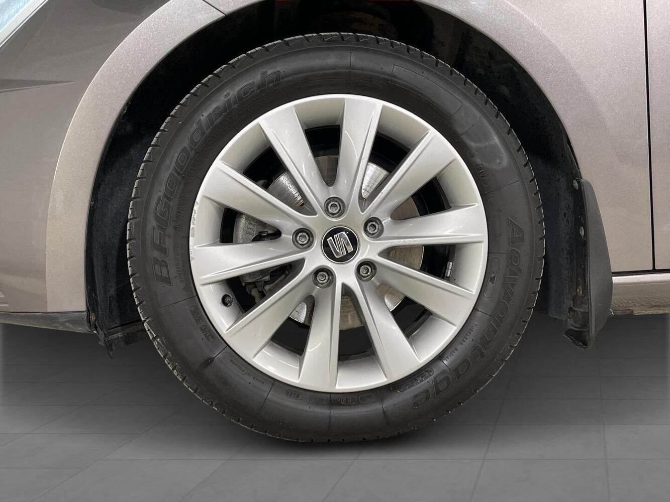 SEAT Leon ST vaihtoauto
