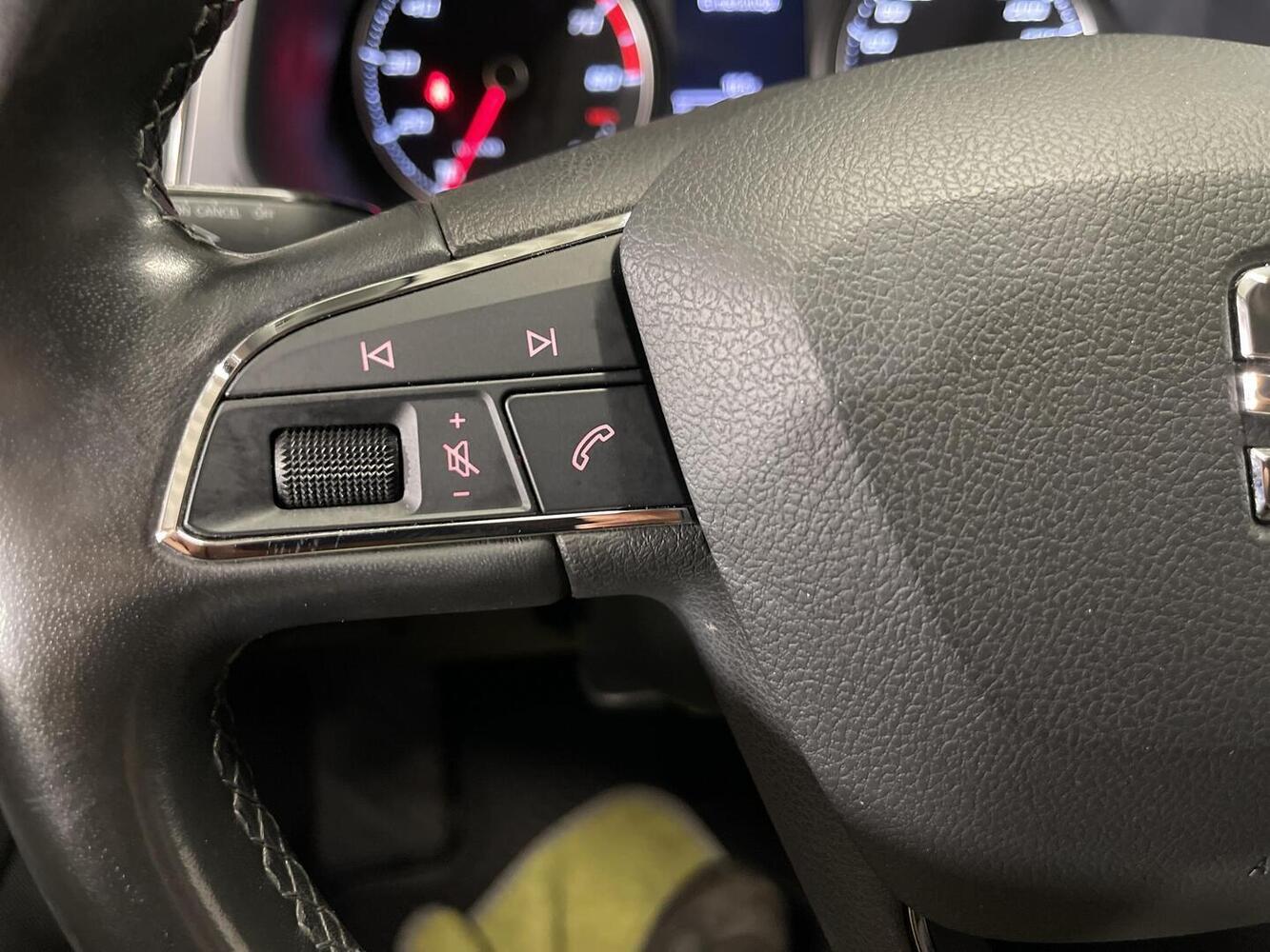 SEAT Leon ST vaihtoauto