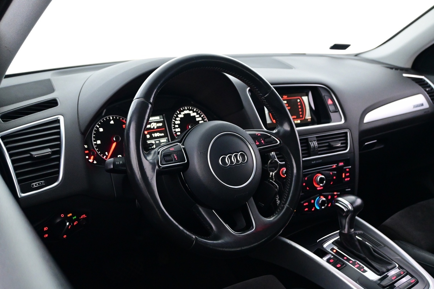 Audi Q5 vaihtoauto