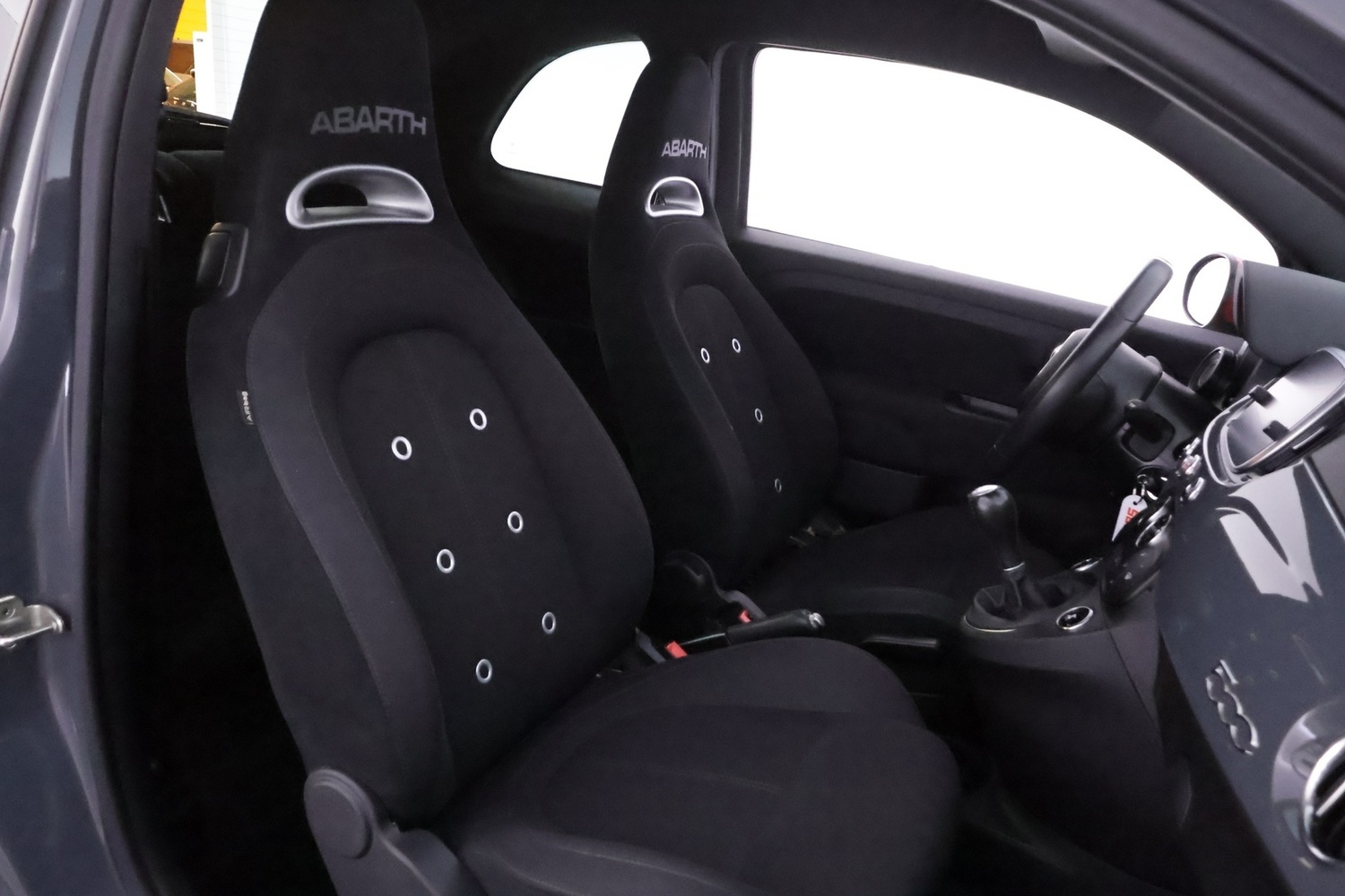 Fiat-Abarth 500 vaihtoauto