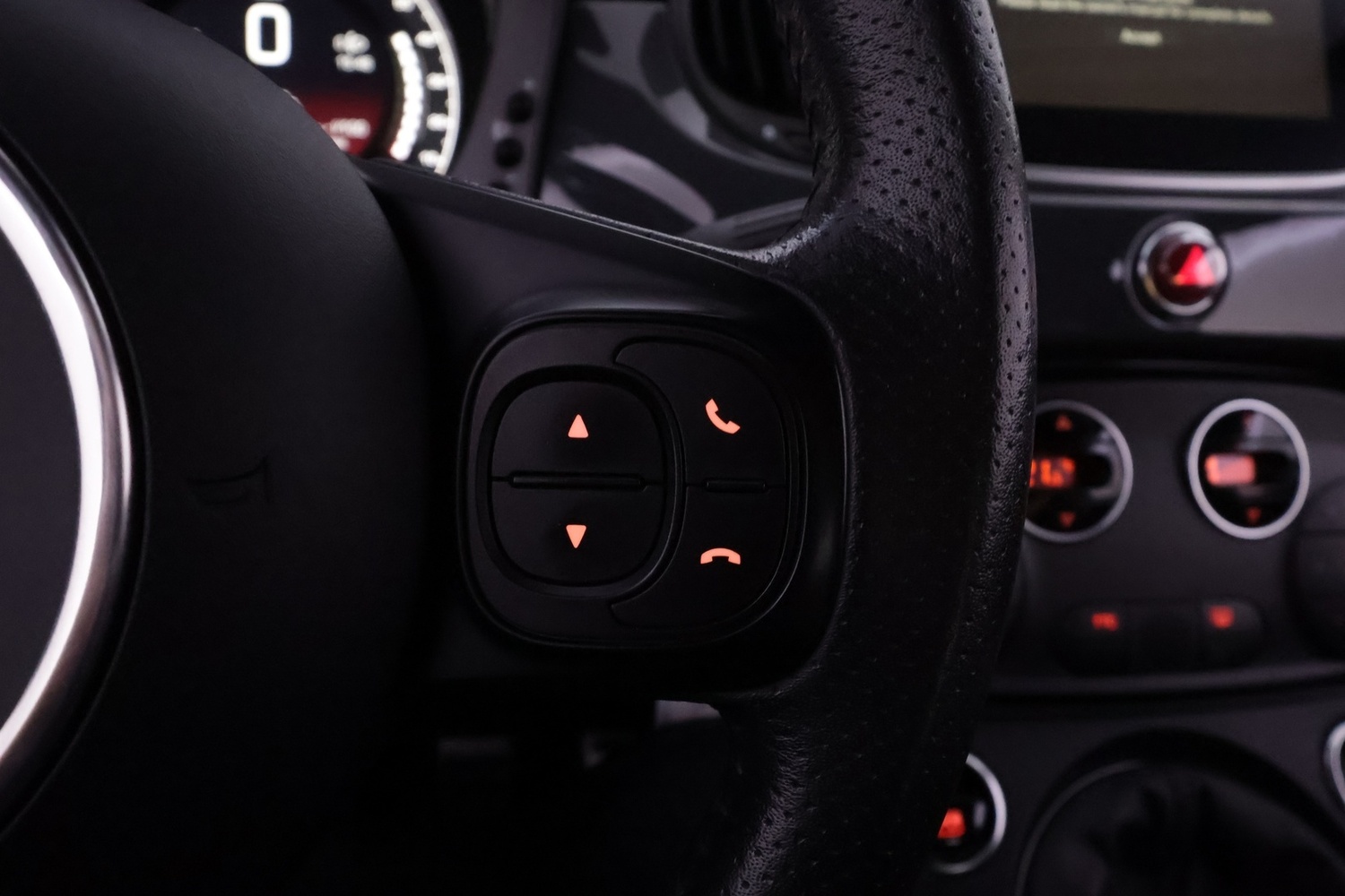Fiat-Abarth 500 vaihtoauto