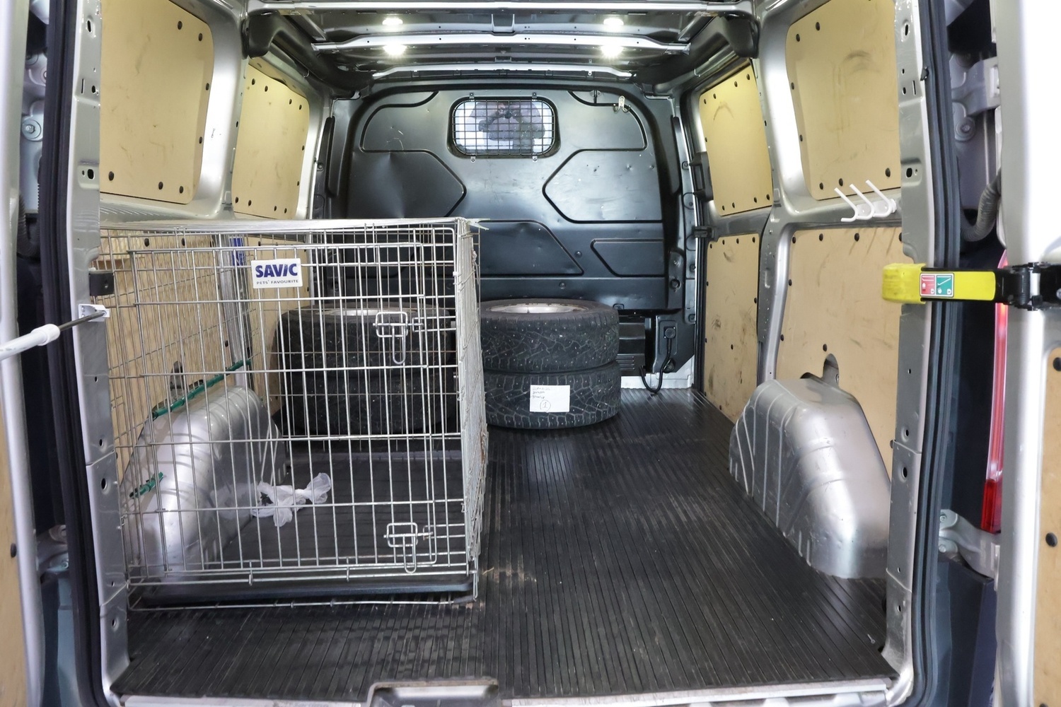 Ford Transit Custom vaihtoauto