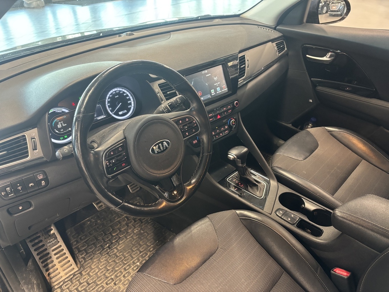 Kia Niro vaihtoauto