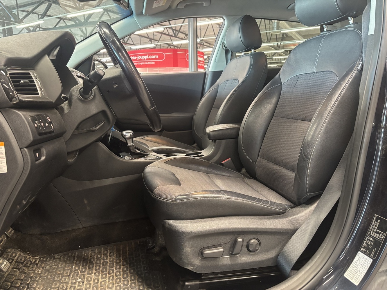 Kia Niro vaihtoauto