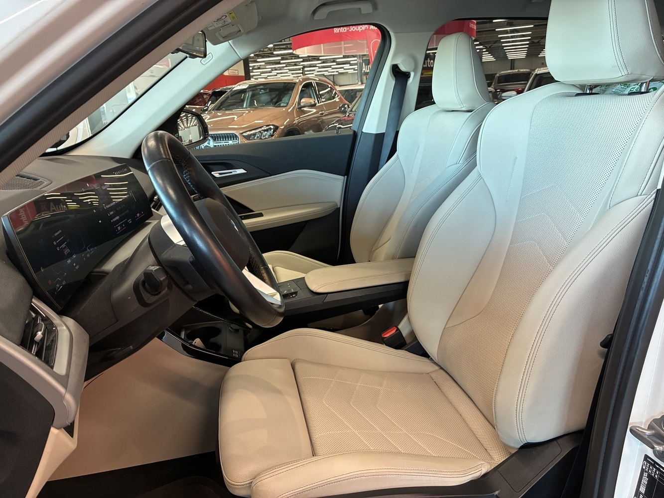 BMW X1 vaihtoauto