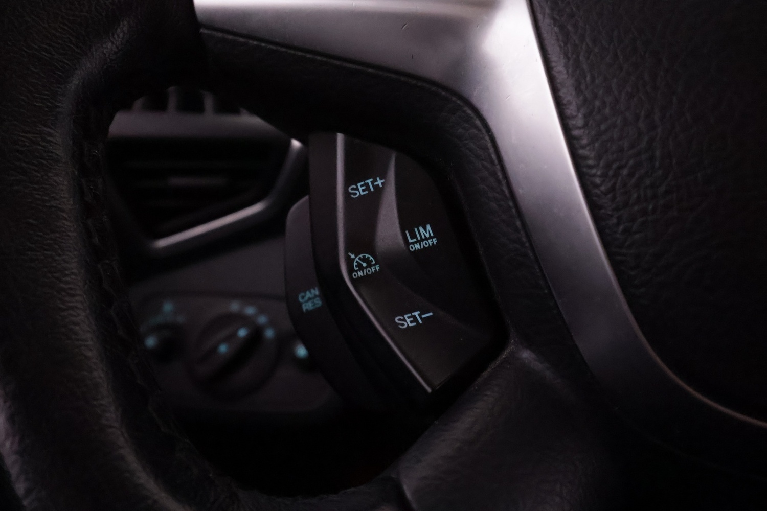 Ford Grand C-MAX vaihtoauto