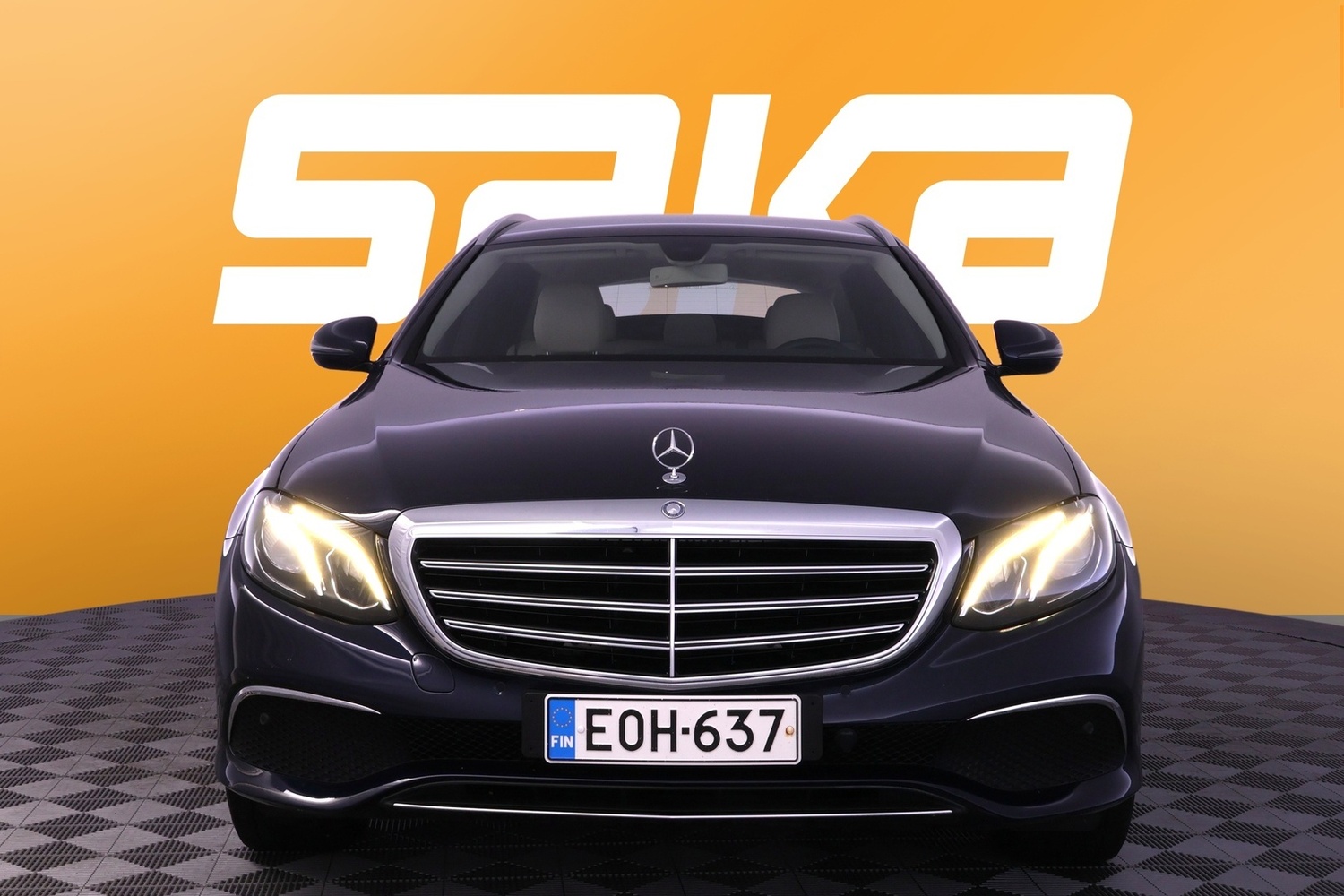 Mercedes-Benz E vaihtoauto