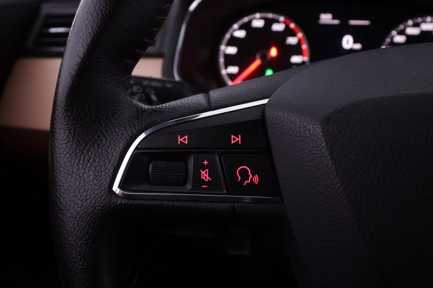 SEAT Ibiza vaihtoauto