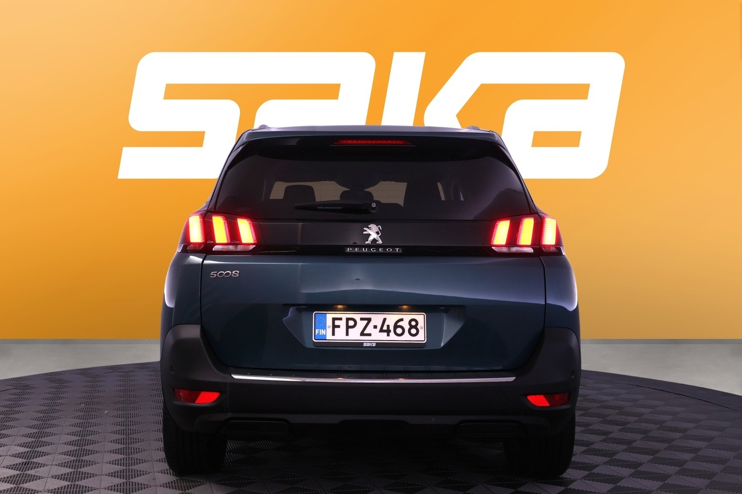 Peugeot 5008 vaihtoauto