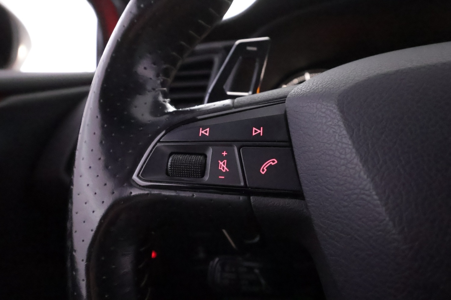SEAT Leon vaihtoauto