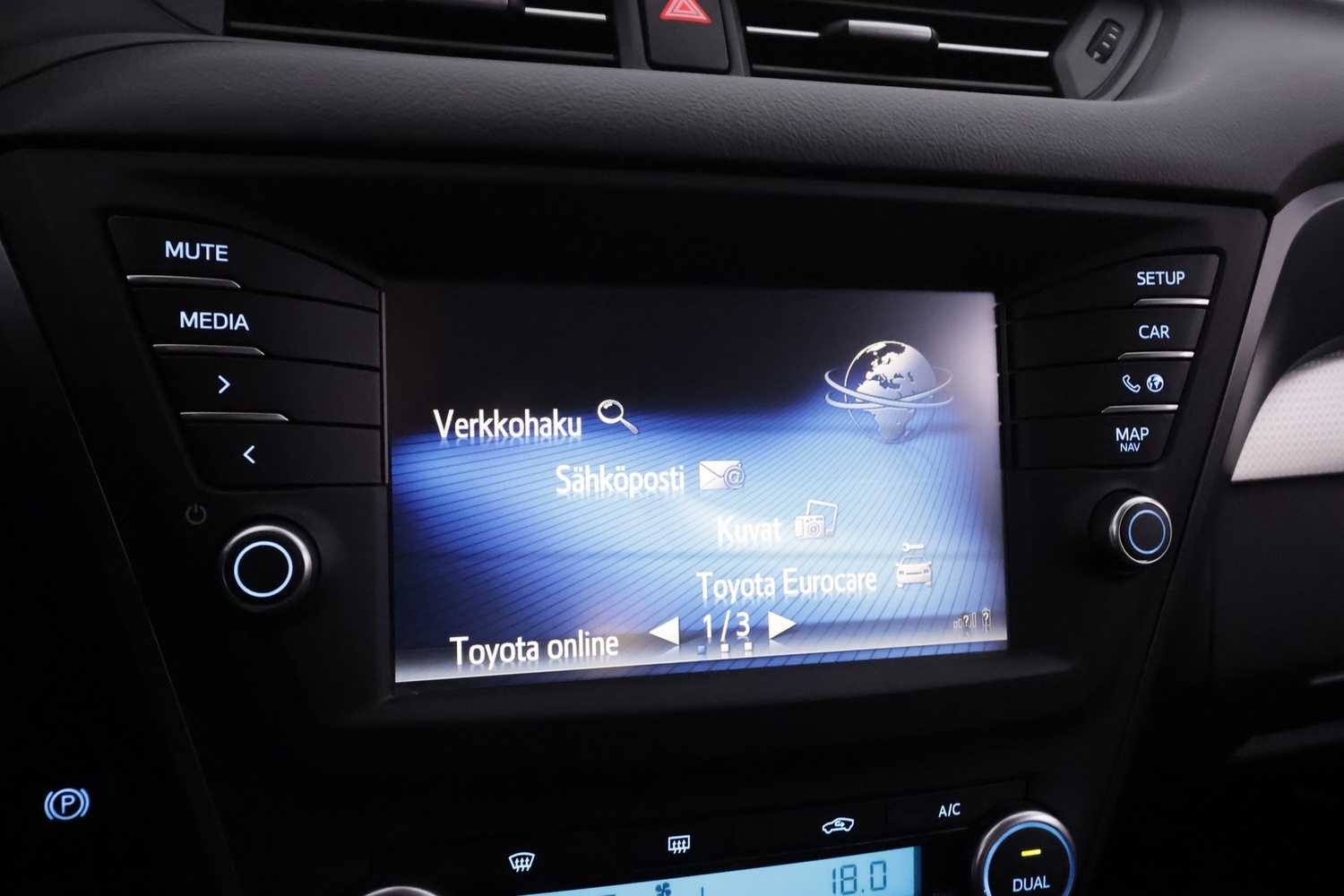 Toyota Avensis vaihtoauto