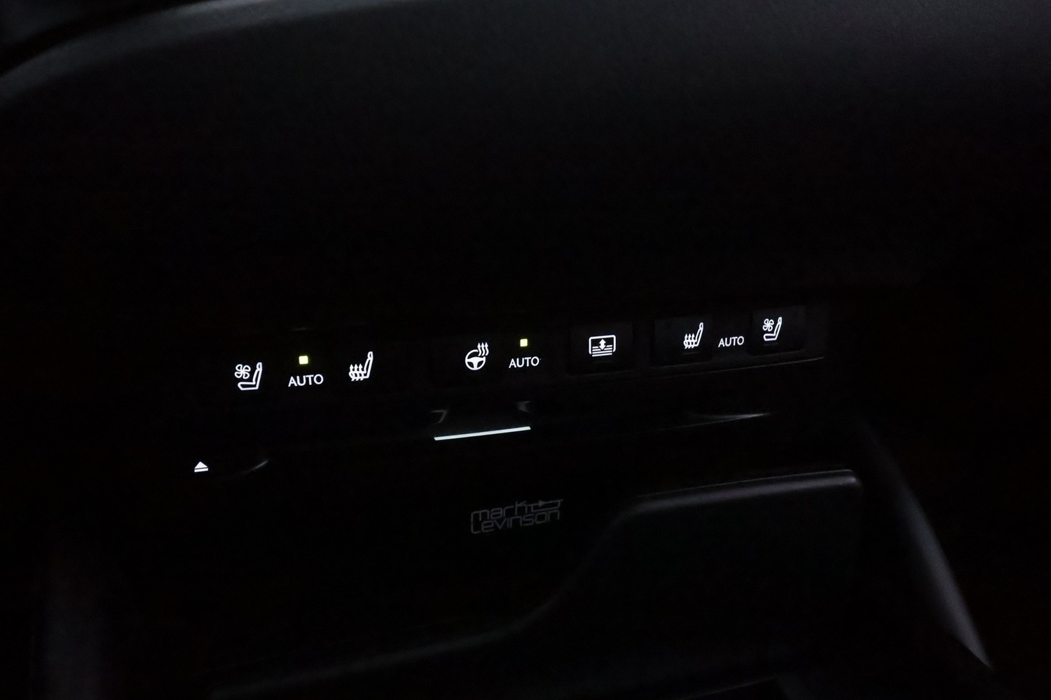 Lexus ES vaihtoauto