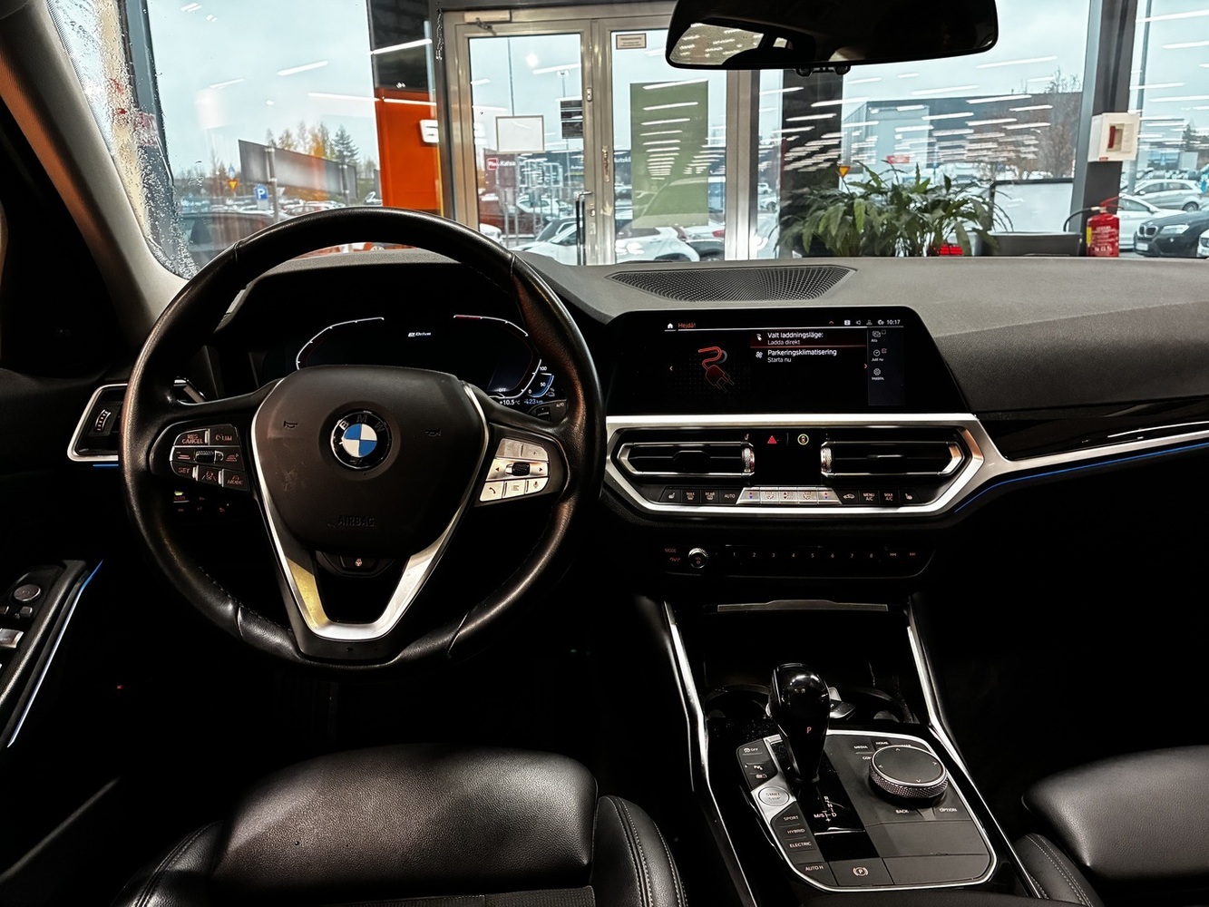 BMW 330 vaihtoauto