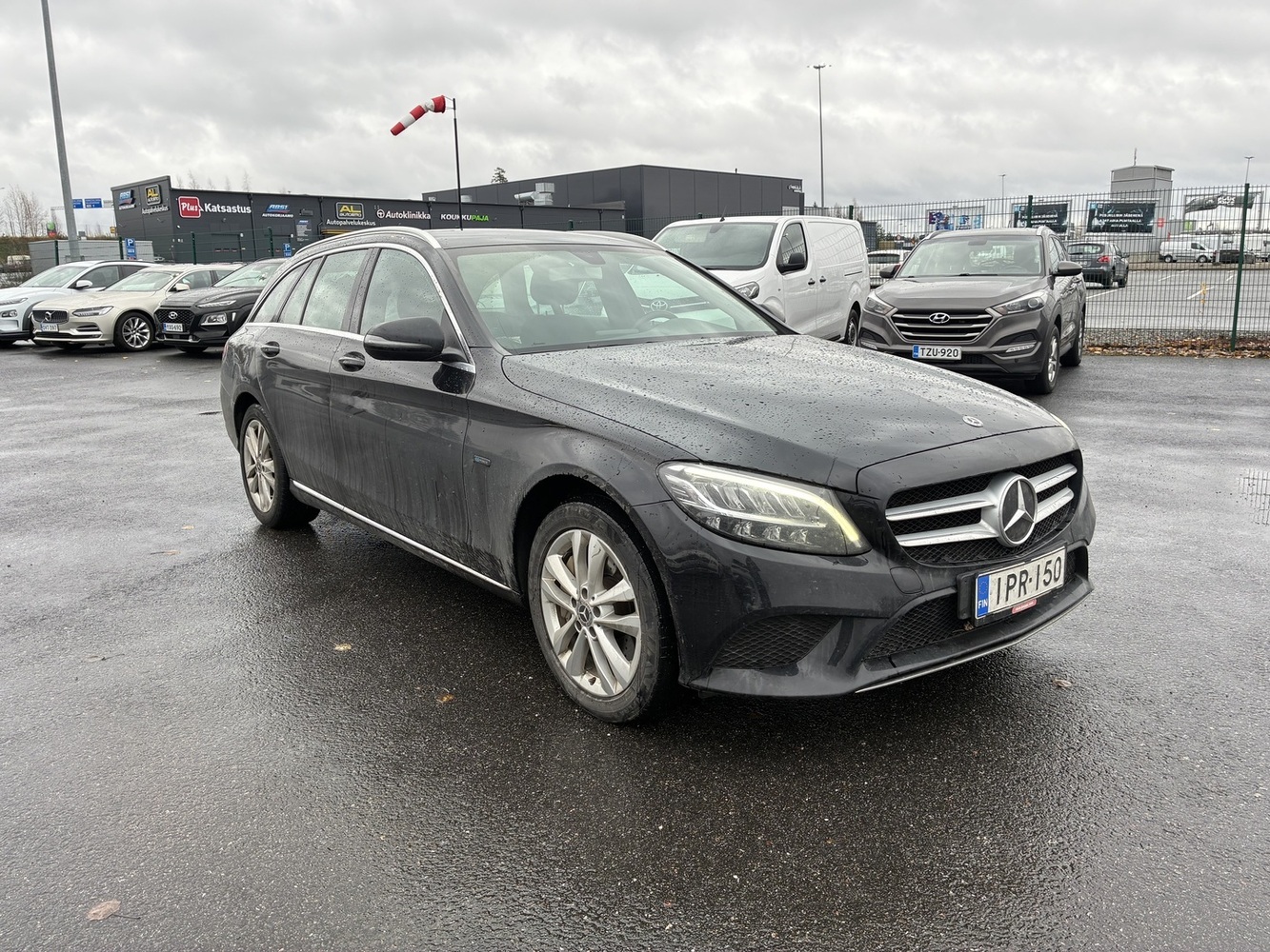 Mercedes-Benz C vaihtoauto