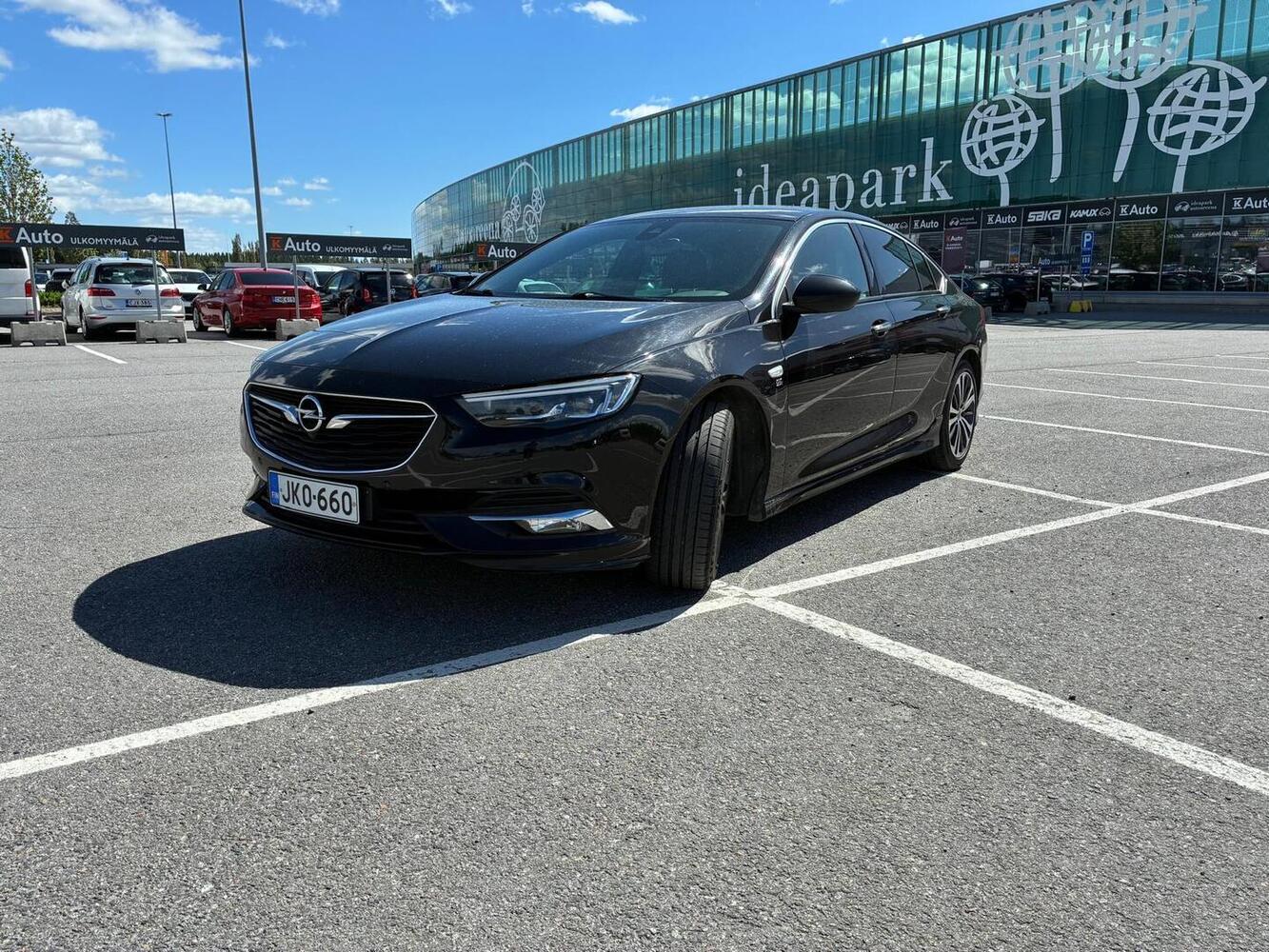 Opel Insignia vaihtoauto