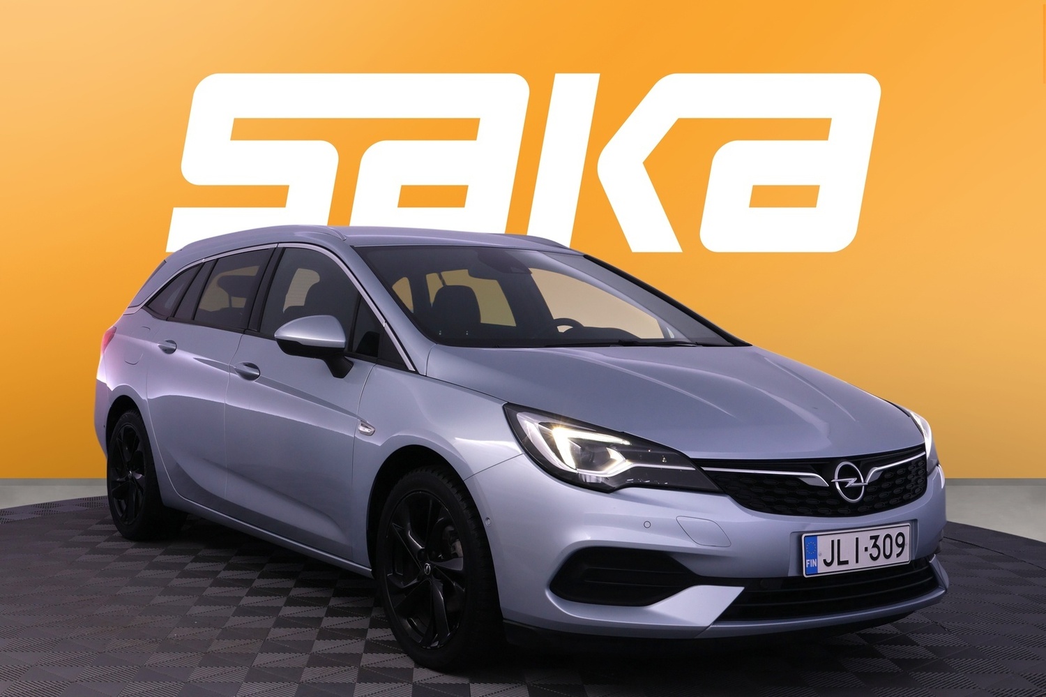Opel Astra vaihtoauto