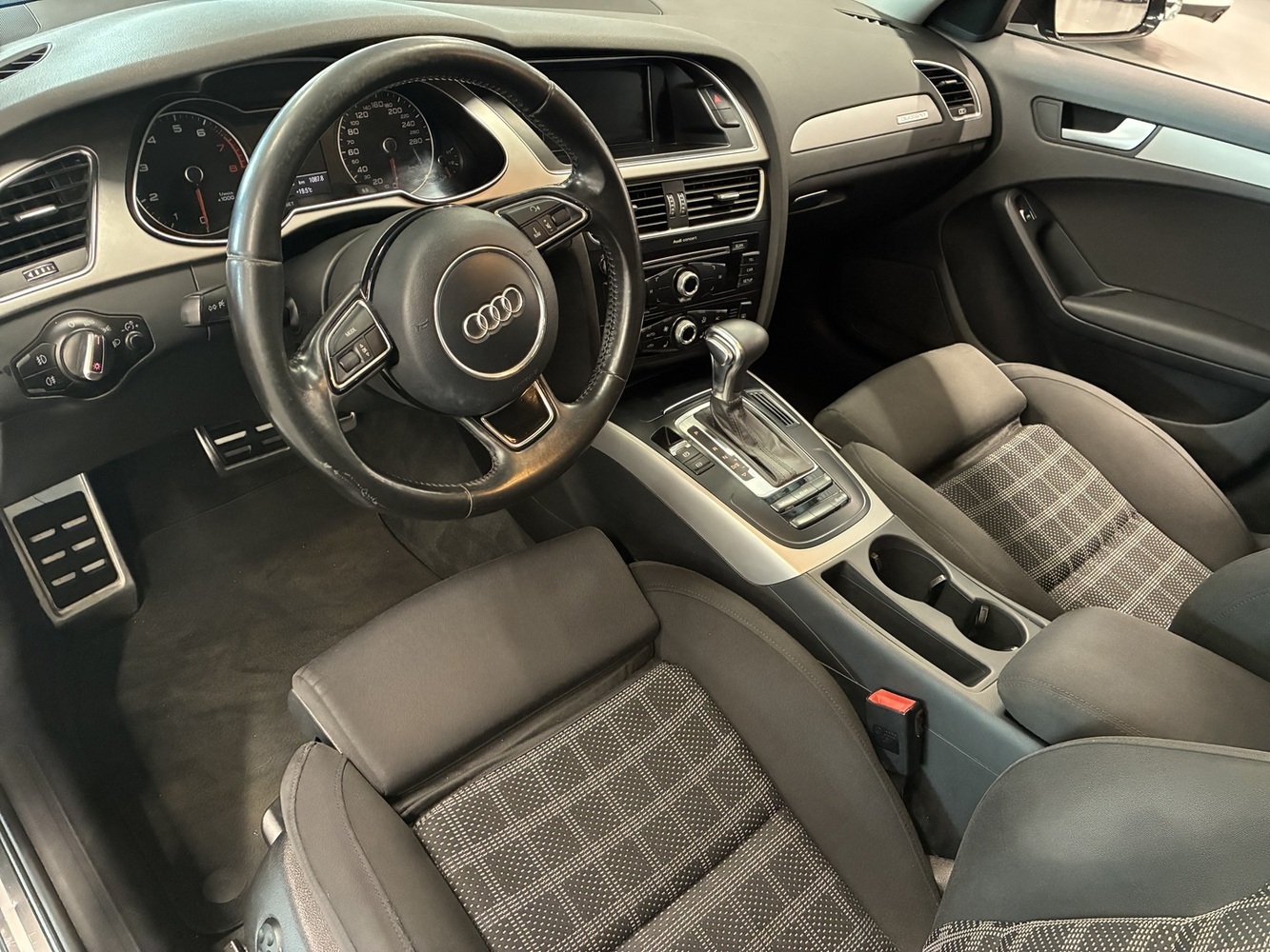 Audi A4 vaihtoauto