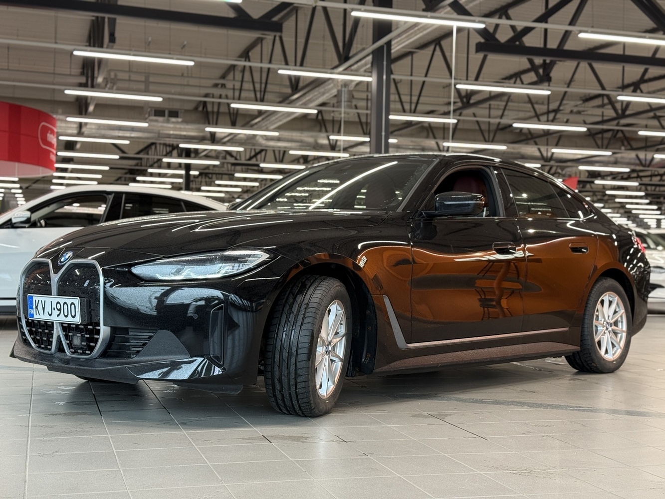 BMW i4 vaihtoauto
