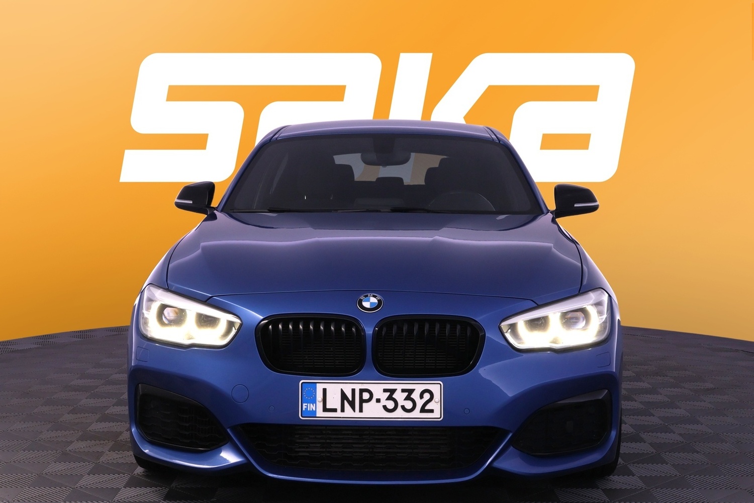 BMW M135i vaihtoauto