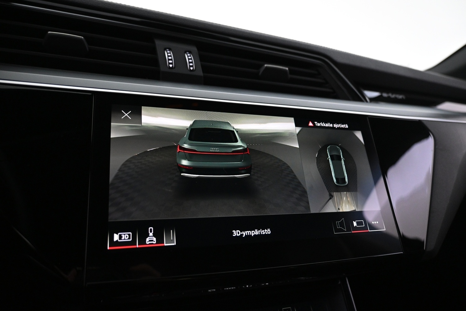 Audi e-tron vaihtoauto