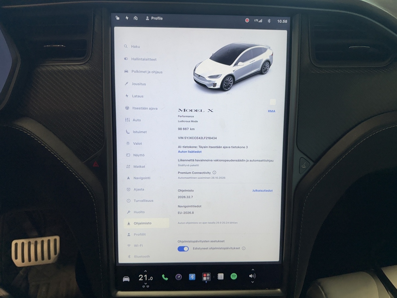 Tesla Model X vaihtoauto