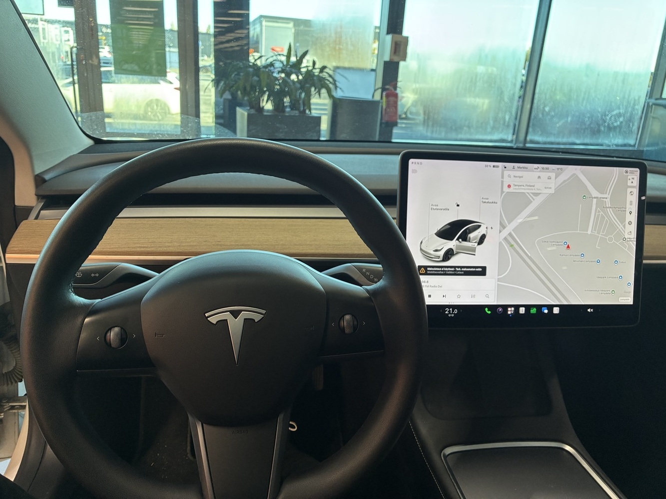 Tesla Model 3 vaihtoauto